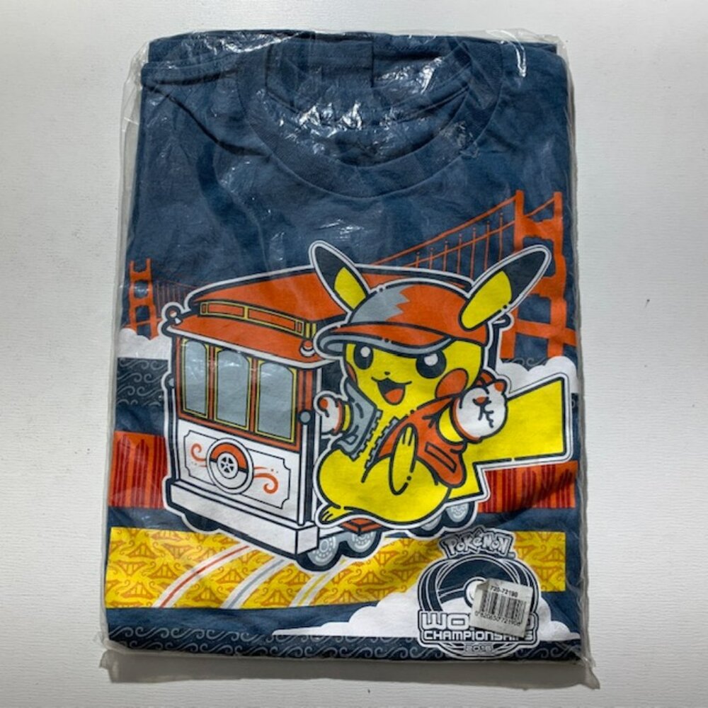 Pokemon 2016 World T-Shirt Size M - Picture 1 of 2